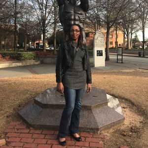 Meet your Posher, Millicent